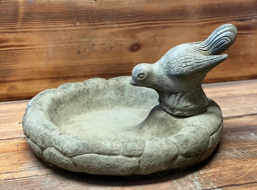 Stone garden bird - stone, top